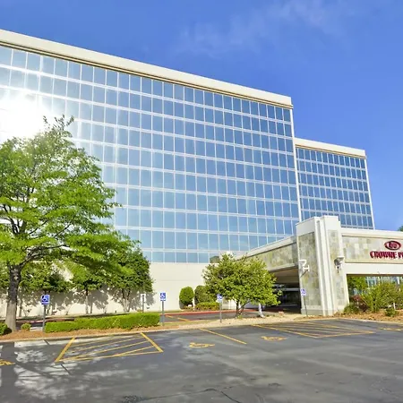 Crowne Plaza Tulsa Hotel Southern Hills