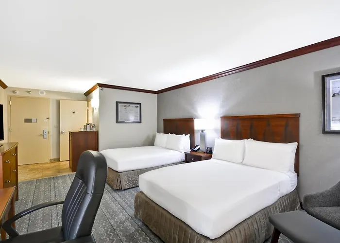 Hotel Crowne Plaza Southern Hills Tulsa