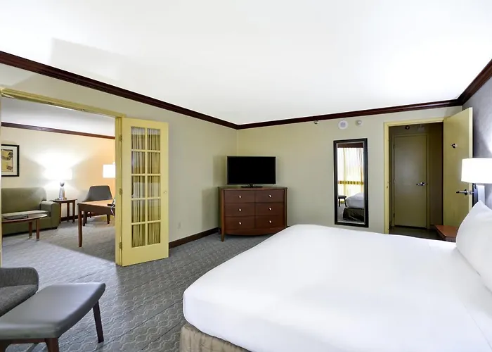Hotel Crowne Plaza Southern Hills Tulsa