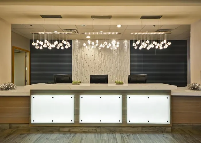 Hotel Crowne Plaza Southern Hills 4*