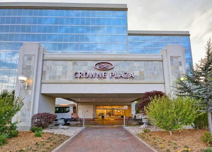 Hotel Crowne Plaza Southern Hills 4*